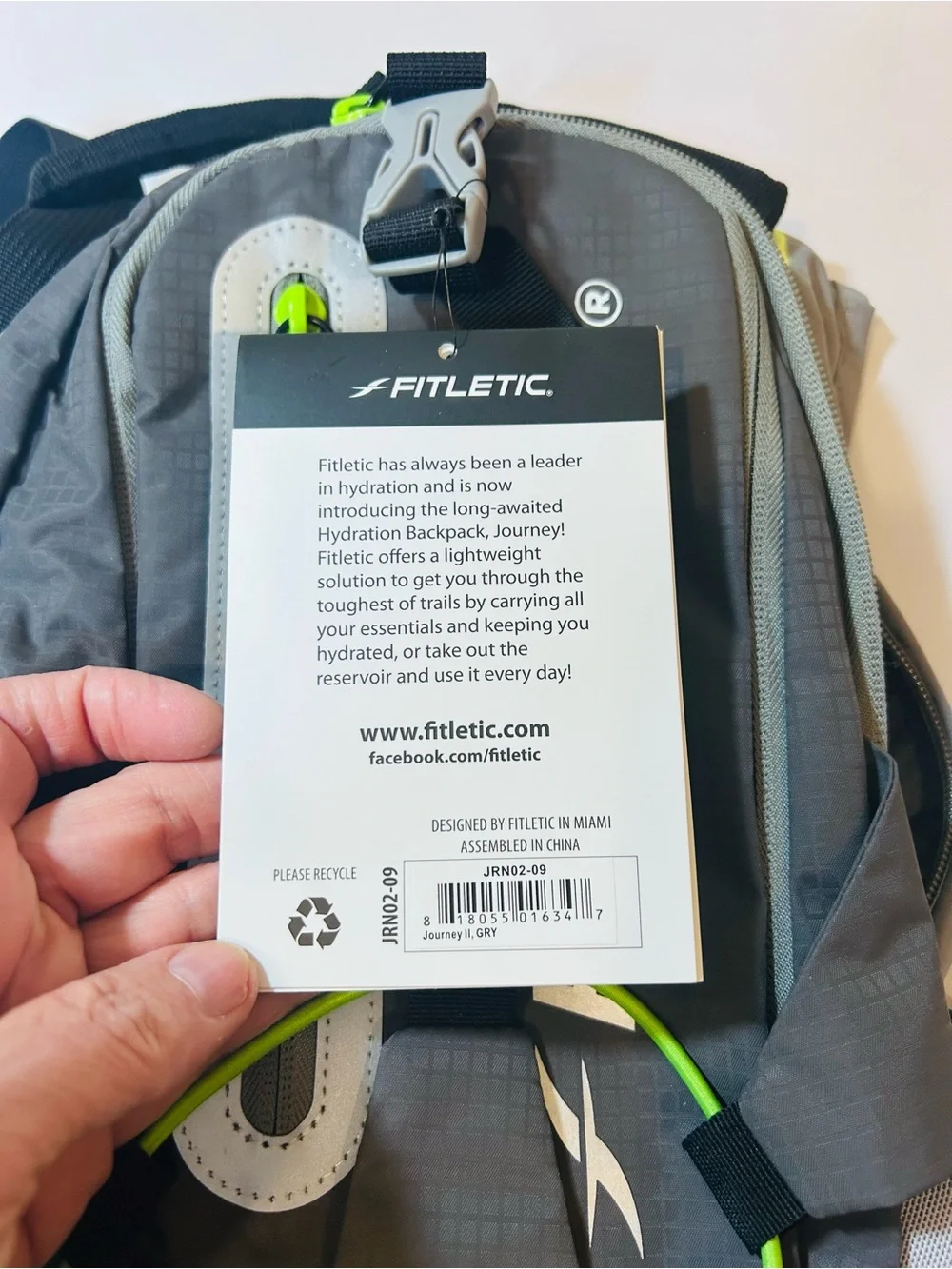 Fitletic Journey Backpack Hydration System 11 Liter Hydrid Daypack 2L  Reservoir